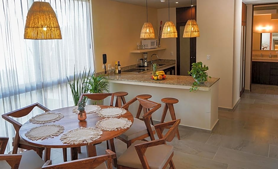 ARUNA TULUM-Luxury Studios & Apartments