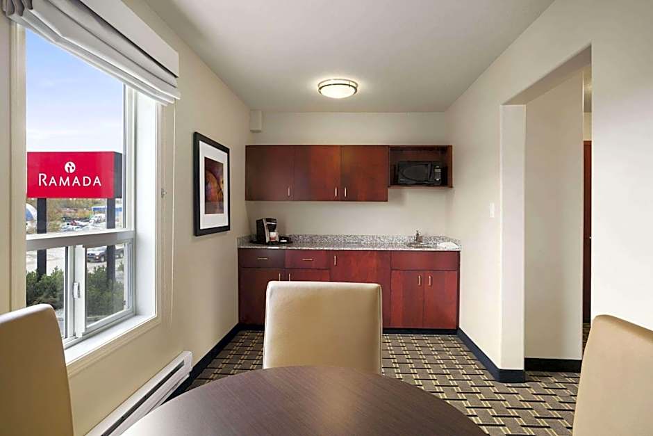 Ramada by Wyndham Edson