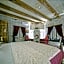 Maccan Cave Hotel