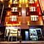 Hotel Rahul Palace