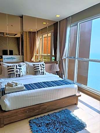 Everyday Beachfront Stylish Luxury Jomtien