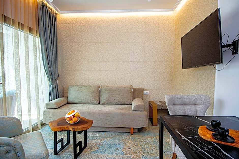 Beach Walk Luxury Suites