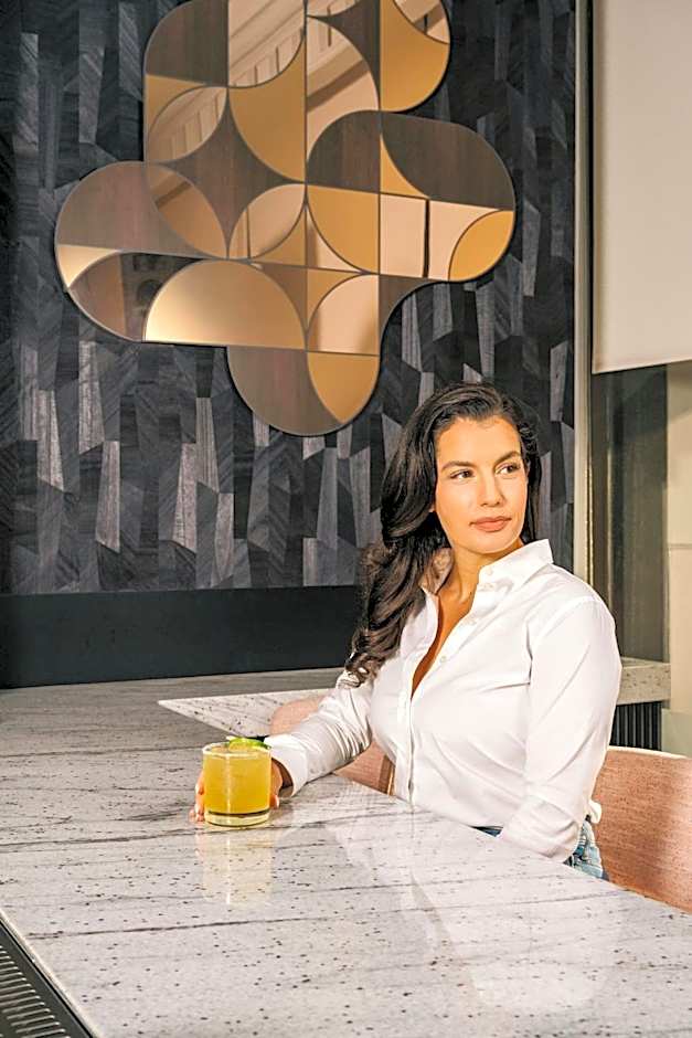 Le Meridien Washington, D.C., The Madison