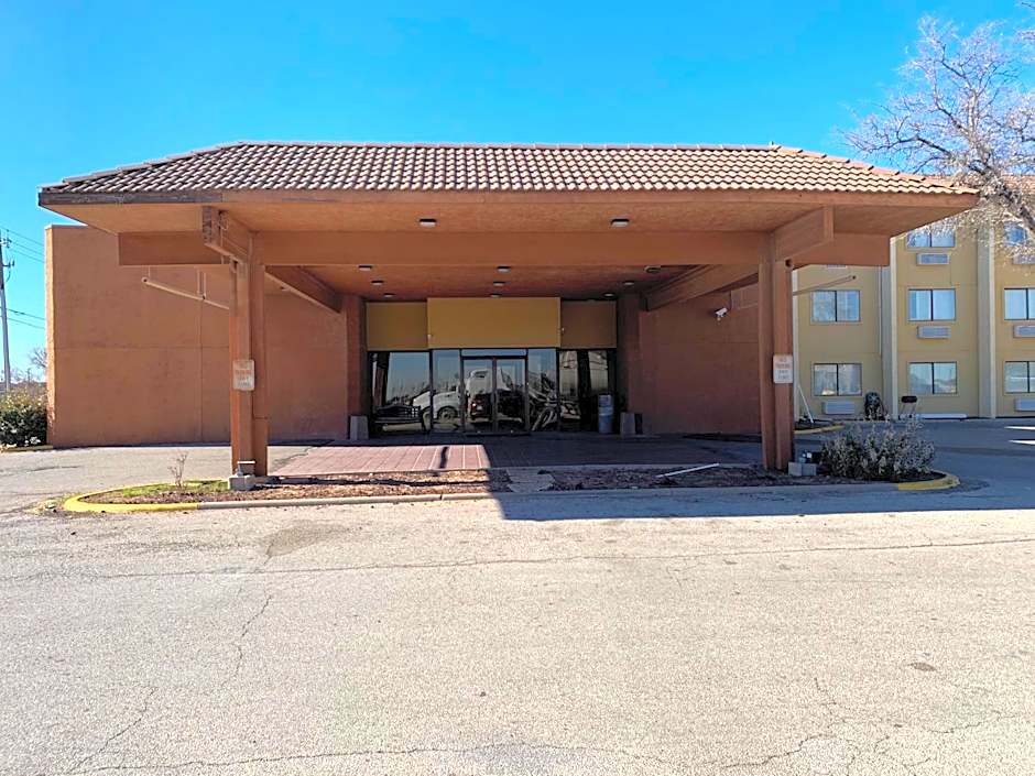 Travelodge by Wyndham Odessa