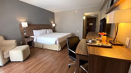 Deluxe Room, 1 King