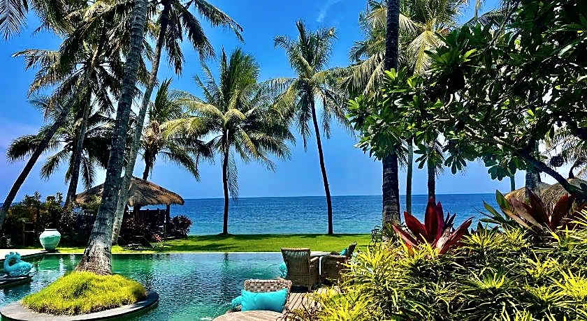 LOUKA BEACH BALI