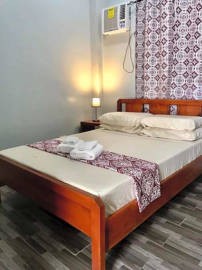 RedDoorz at Gracias Calzada Inn Camiguin