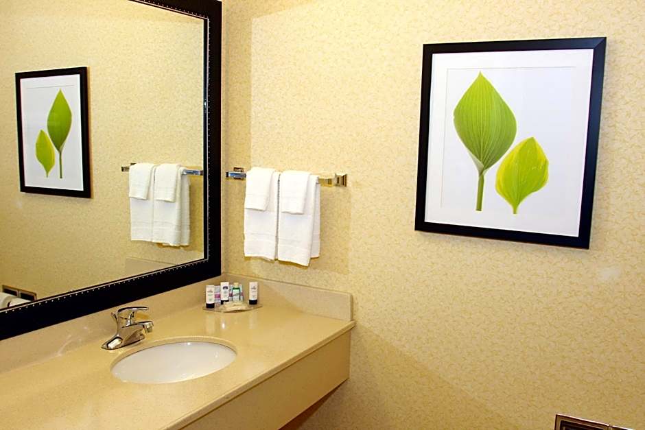 Fairfield Inn & Suites by Marriott Marion