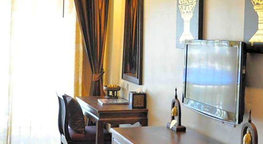 Siralanna Phuket Hotel