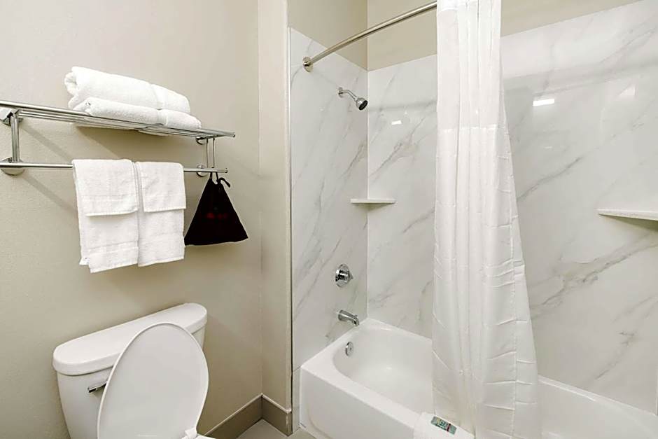SureStay Studio by Best Western Conroe Downtown