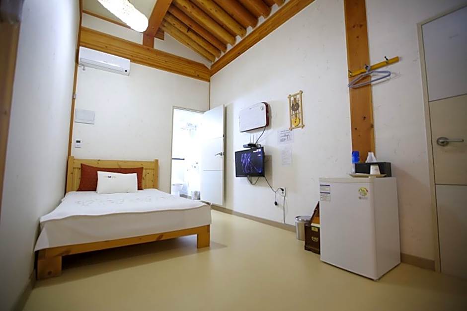 Nabijam Hanok Hotel