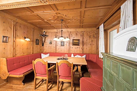 Superior Apartment Alpenchalet