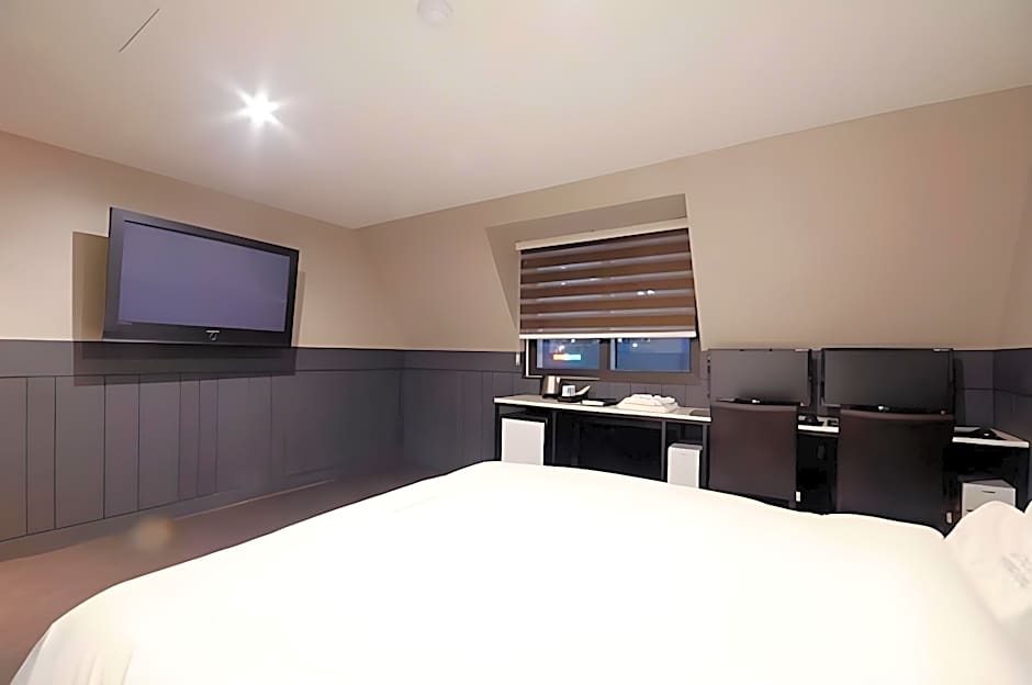 Queens Hotel Seomyeon Busan