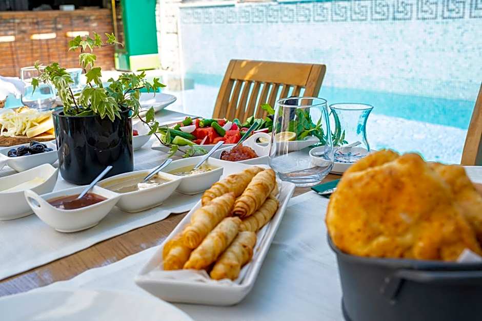PROVENCE MANSİON ALAÇATI