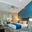 Rockport Inn And Suites