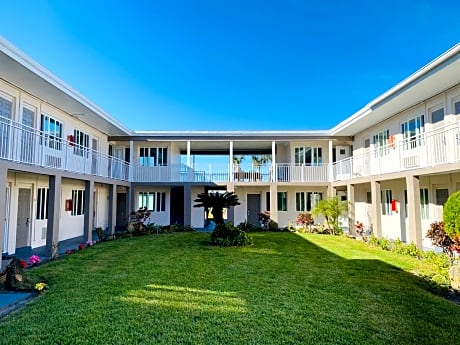 A 1 A Super Inn