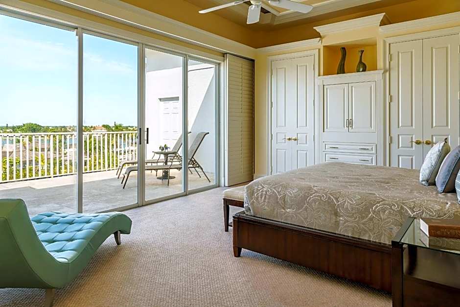 Olde Marco Island Inn And Suites