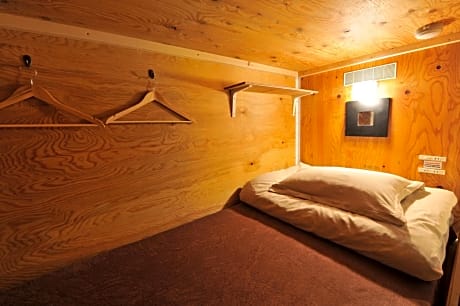 Standard Capsule Bed with Shared Bathroom