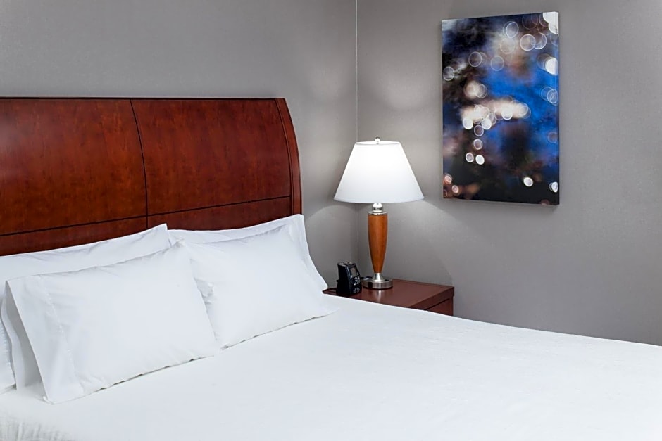 Hilton Garden Inn Lake Forest Mettawa