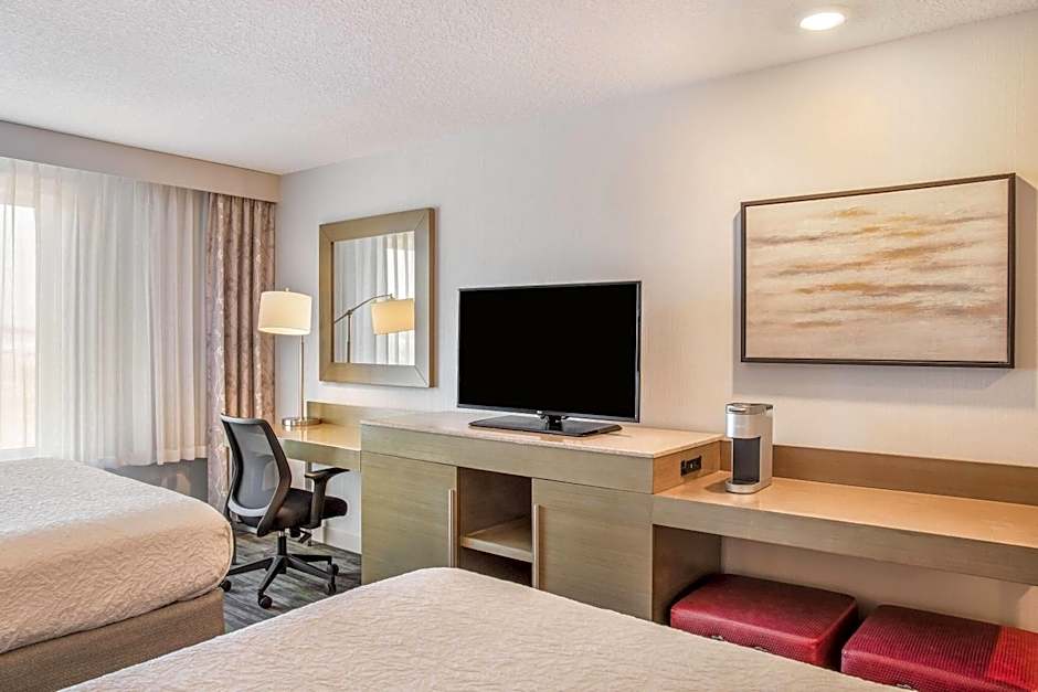 Ramada by Wyndham St Paul AB