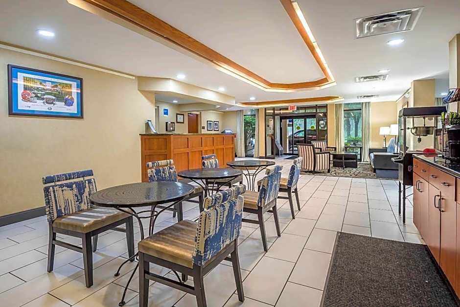 Comfort Inn University