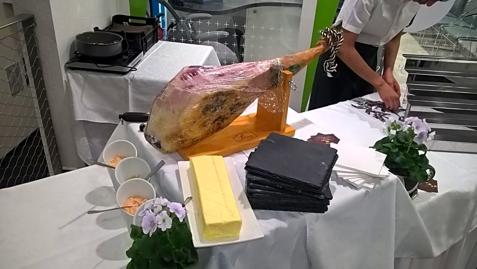 Logis Hotel De Paris