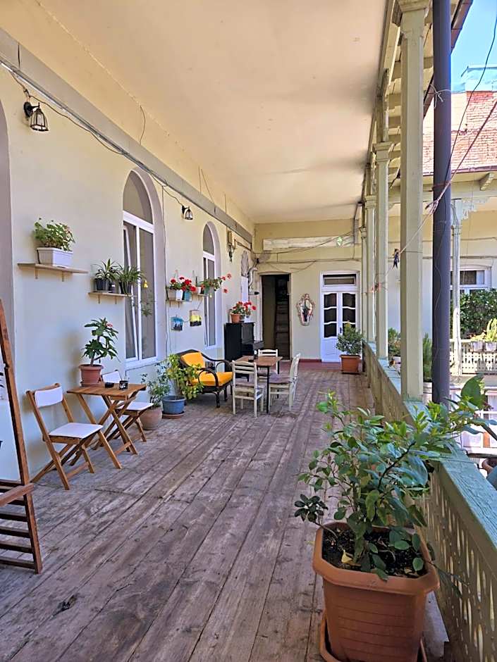 Friendly Hotel by Art Nova