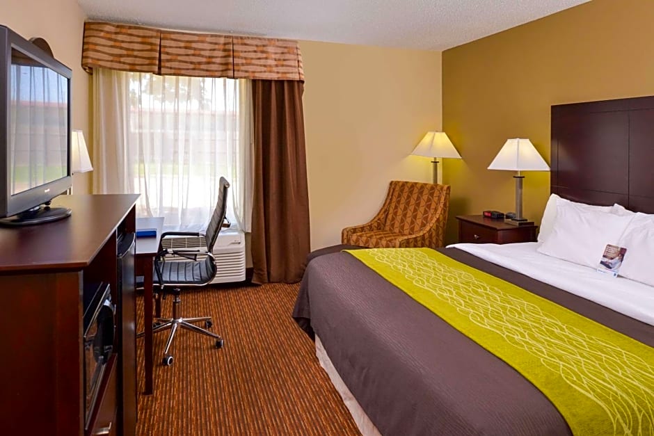 Comfort Inn and Suites Joplin