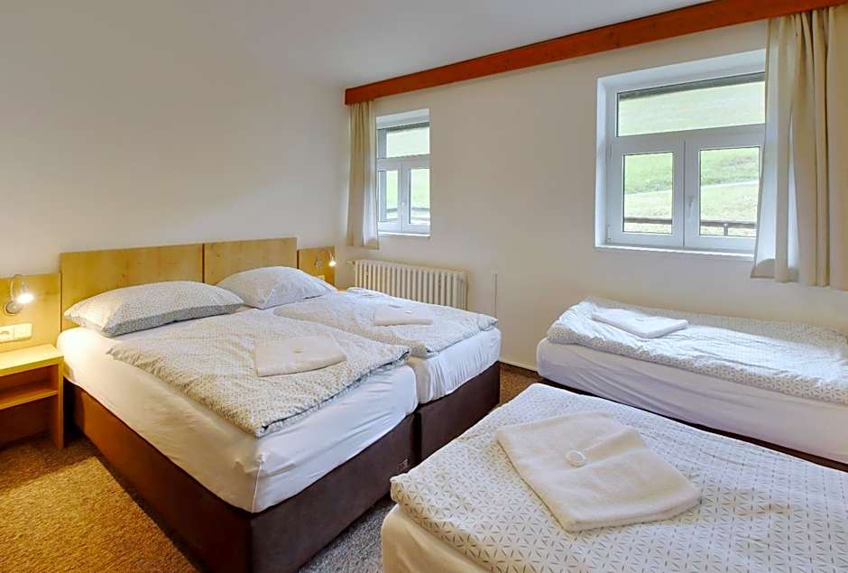 Horský hotel Žižkova bouda