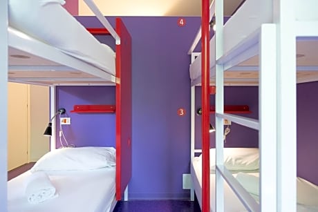 Bed in 4-Bed Mixed Dormitory Room