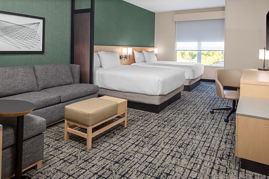 Hyatt Place Charlotte/University