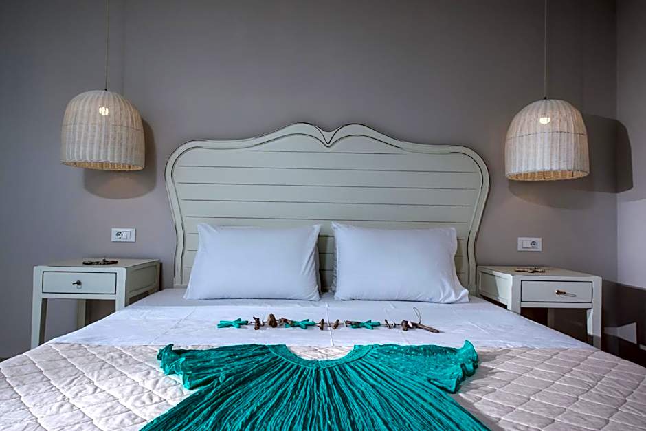 Notos Heights Hotel & Suites