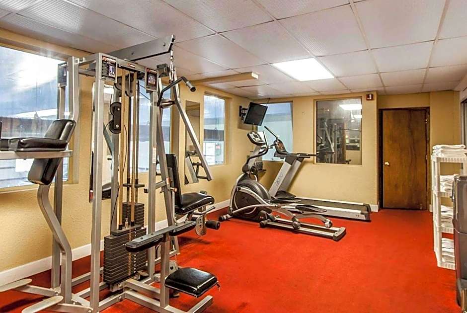 Wingate by Wyndham Marietta Conference Center Ohio