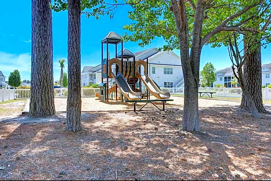 A Home Away From Home - Amazing Golf Course Views