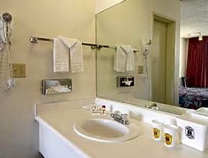 Super 8 Anaheim Near Disneyland