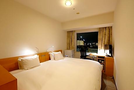 Casual Twin Room - Non-Smoking