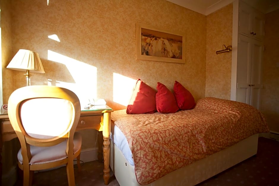 Fines Bayliwick Hotel