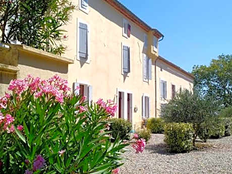 Domaine De La Petite Tour