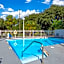 Quality Inn & Suites St Augustine Beach Area