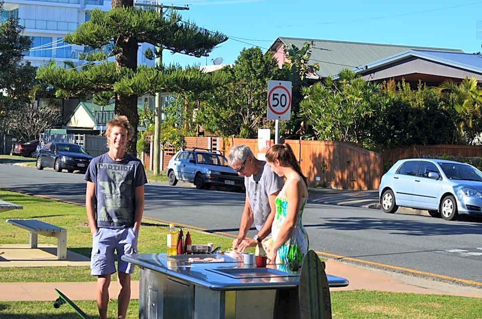 La Costa Beachside Motel