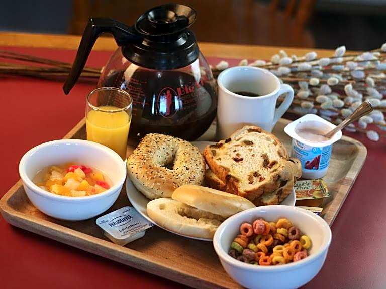 Coastal Inn - Kingfisher