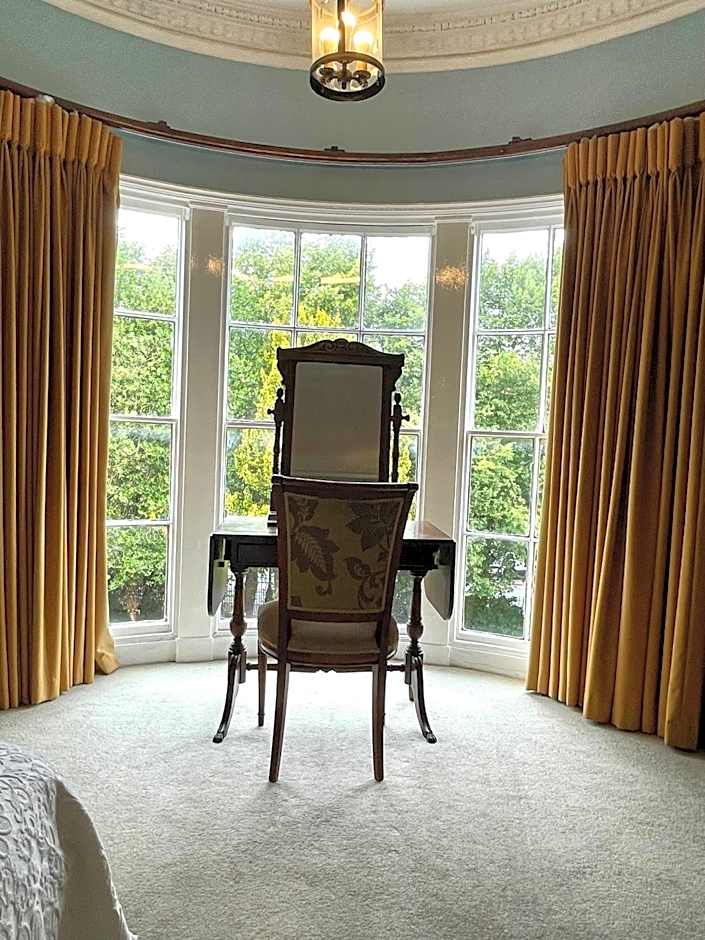 Donington Manor Hotel