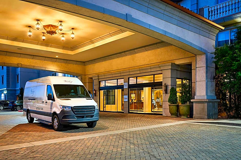 Woolley's Classic Suites