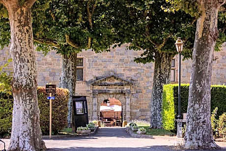 Chateau des Ducs de Joyeuse, BW Signature Collection