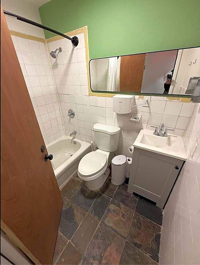 East Harlem Hostel