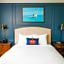 Dunhill Hotel