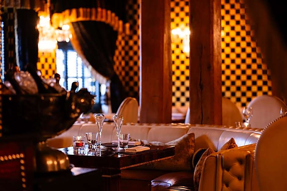 Crazy Bear Beaconsfield