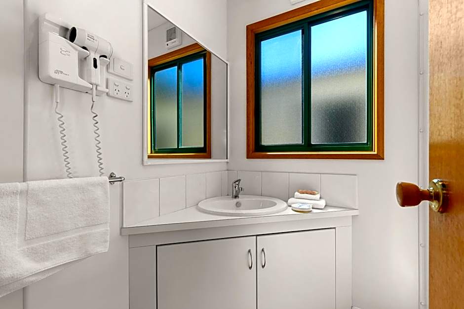 Bright Riverside Holiday Park