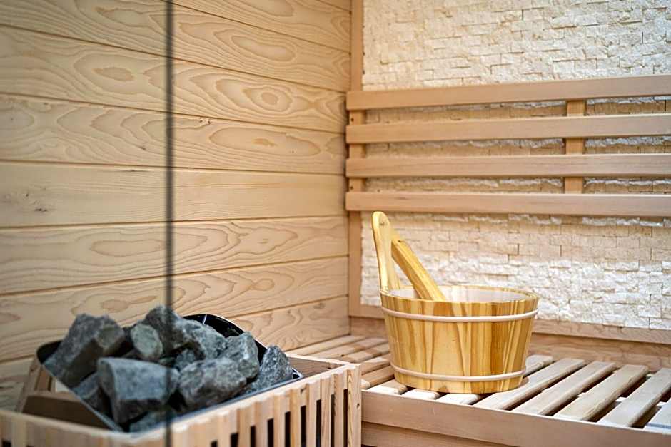 B&B Golden House & spa