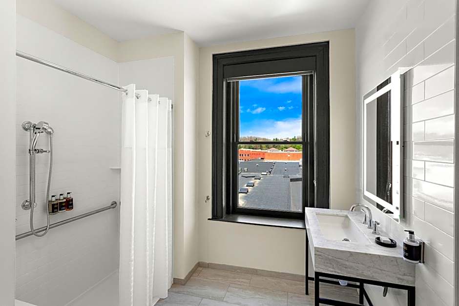 Tygart Hotel, Ascend Hotel Collection
